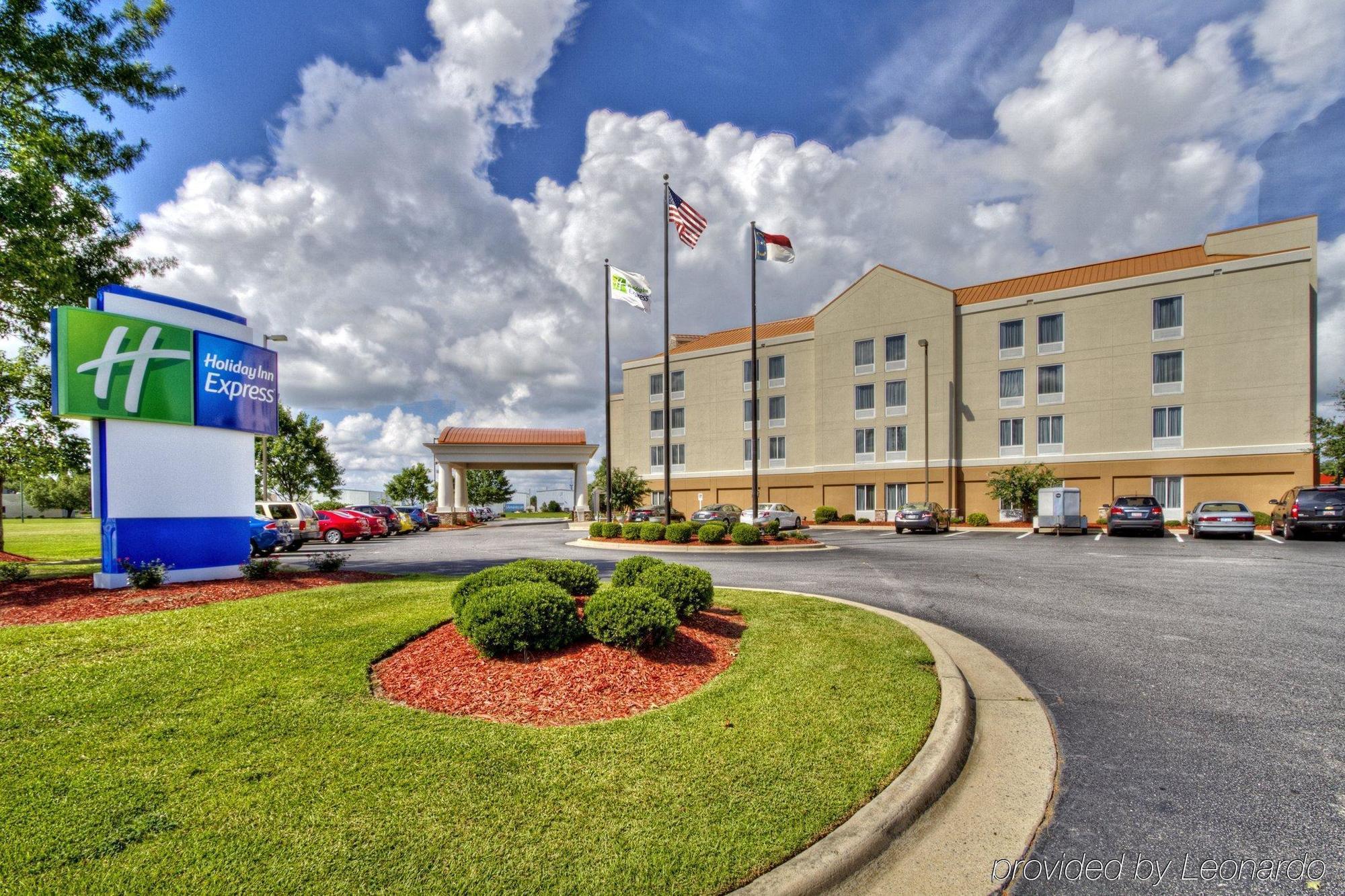 Holiday Inn Express Greenville By Ihg Exterior photo